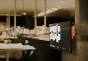 Annoncer Kitchen Management System software running on a professional kitchen display